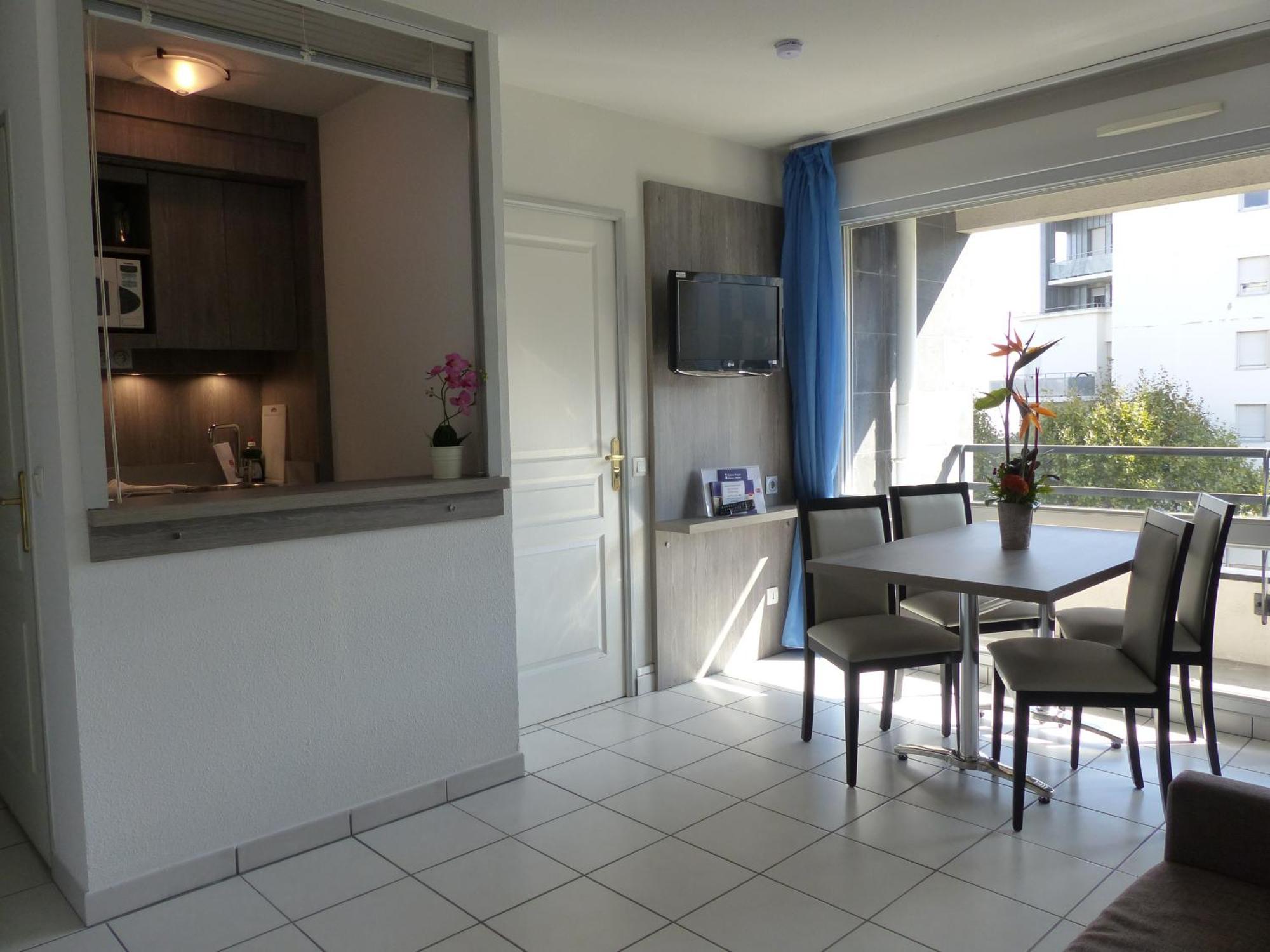 Sejours & Affaires Clermont Ferrand Park Republique Aparthotel Eksteriør bilde